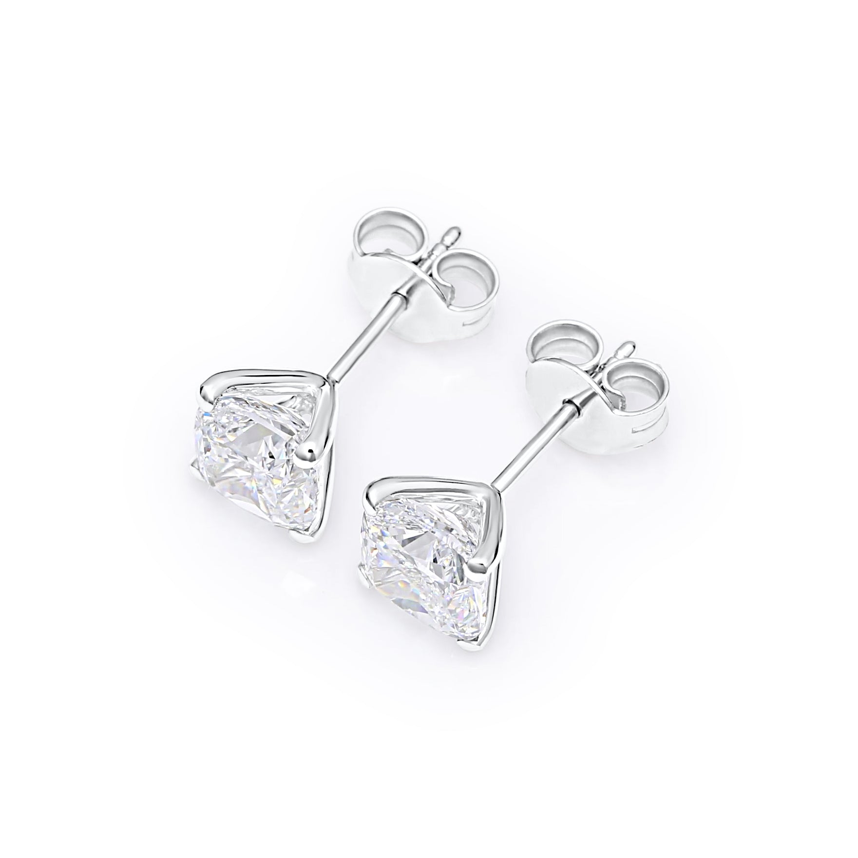 2 x 1,50 CT (RUNDE) DIAMANTØREPENDANTER