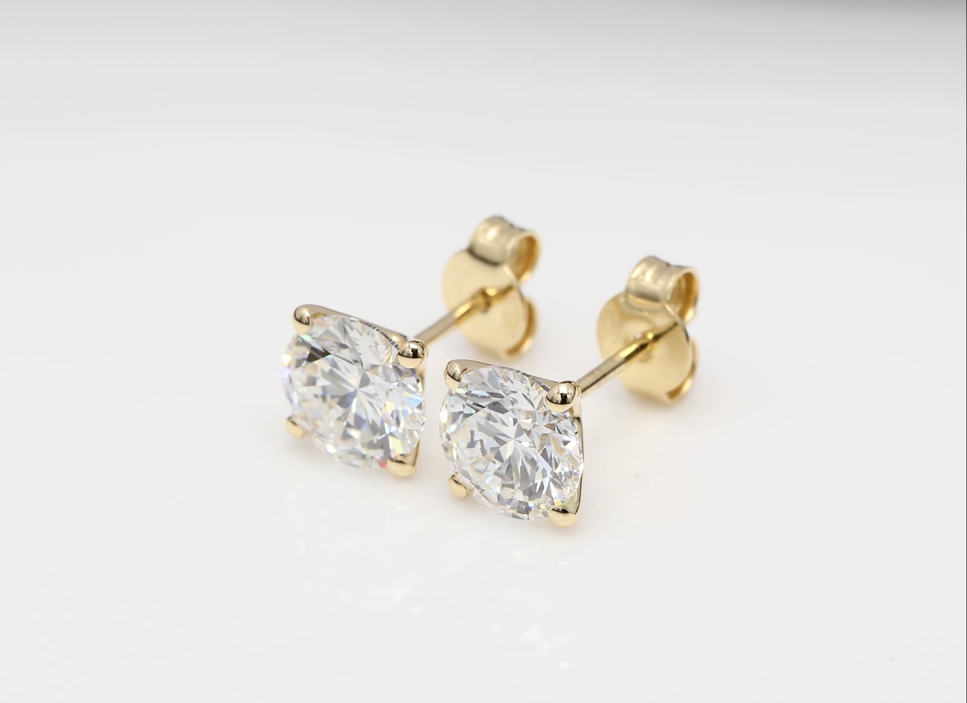 2 x 1.50 CT (RUND) DIAMANTÖRHÄNGEN