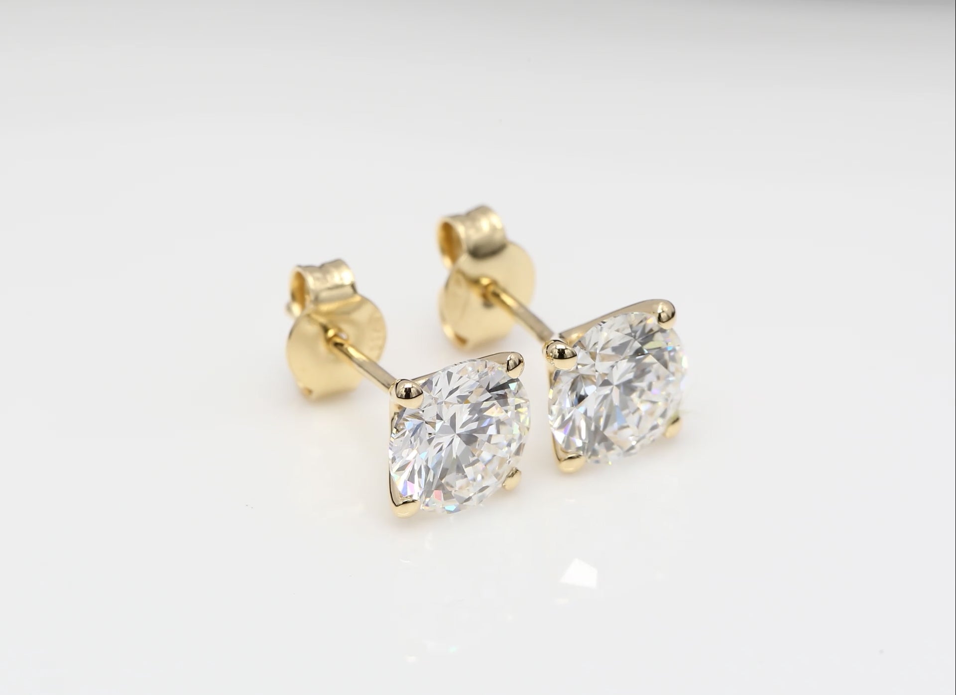 2 x 1.50 CT (RUND) DIAMANTÖRHÄNGEN