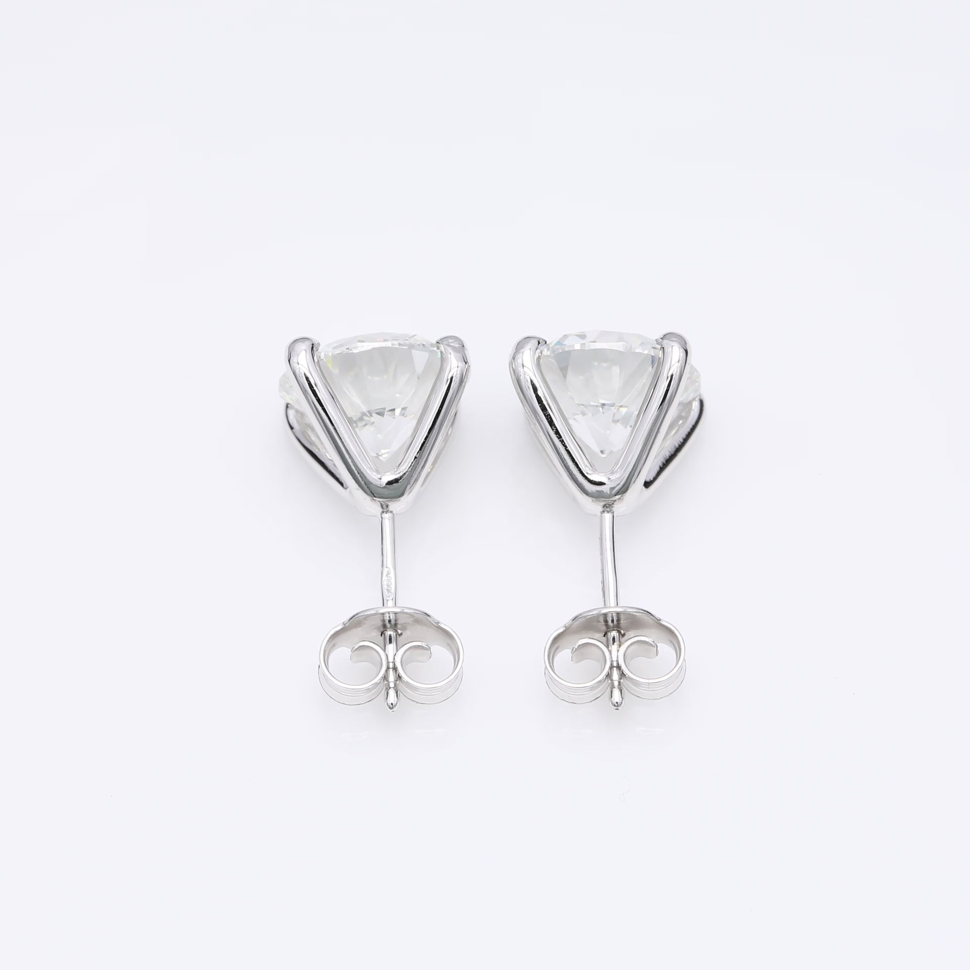 2 x 3.00 CT (RUND) DIAMANTÖRHÄNGEN