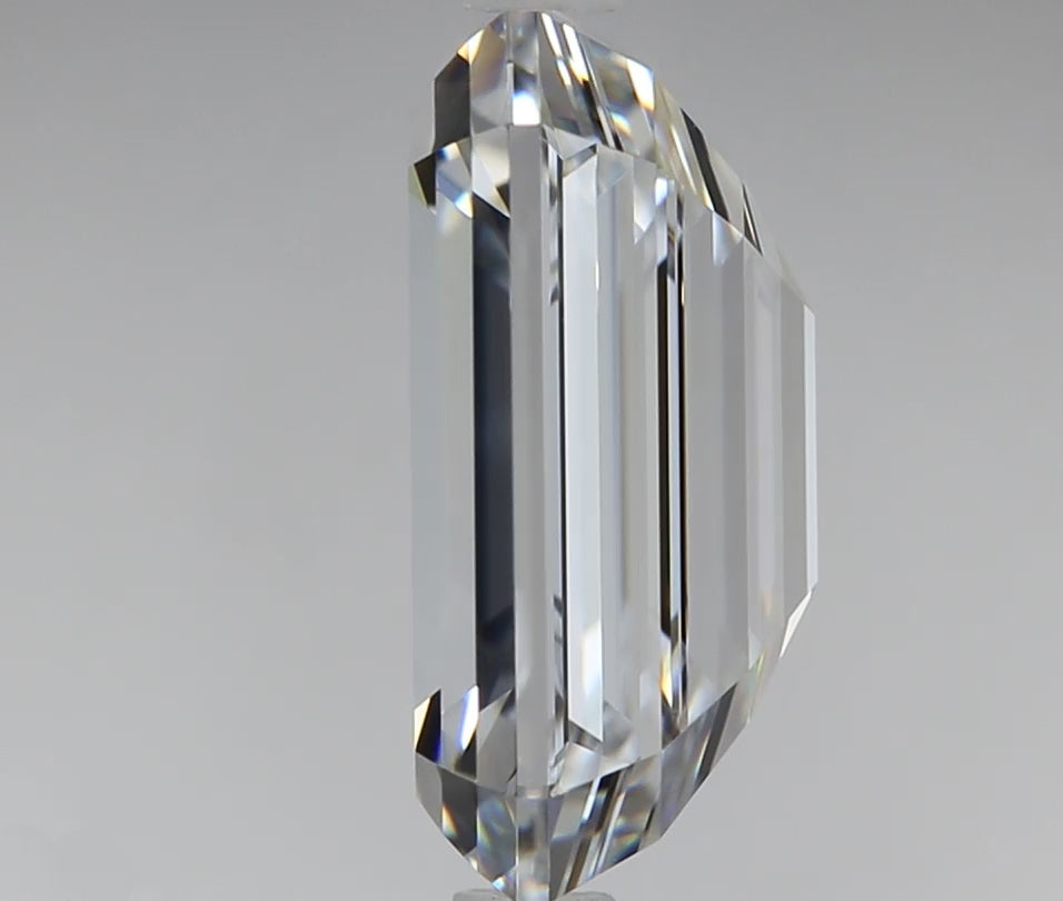 (SMARAGD) LABBODLAD DIAMANT