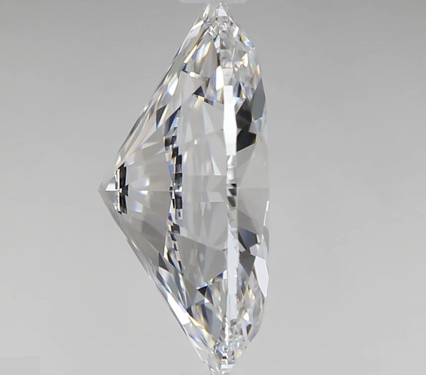 (OVAL) LABBODLAD DIAMANT