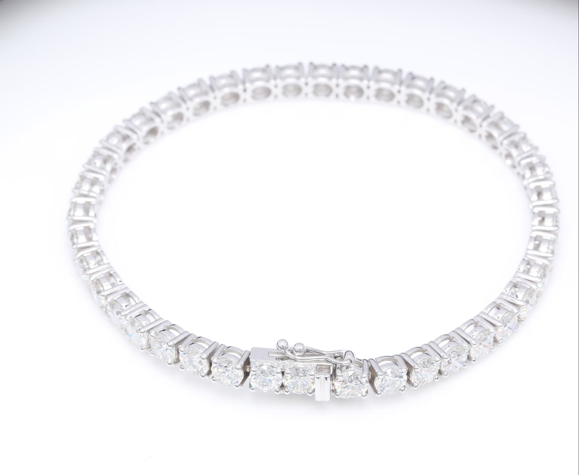 12.00 CT (RUND) TENNISARMBAND